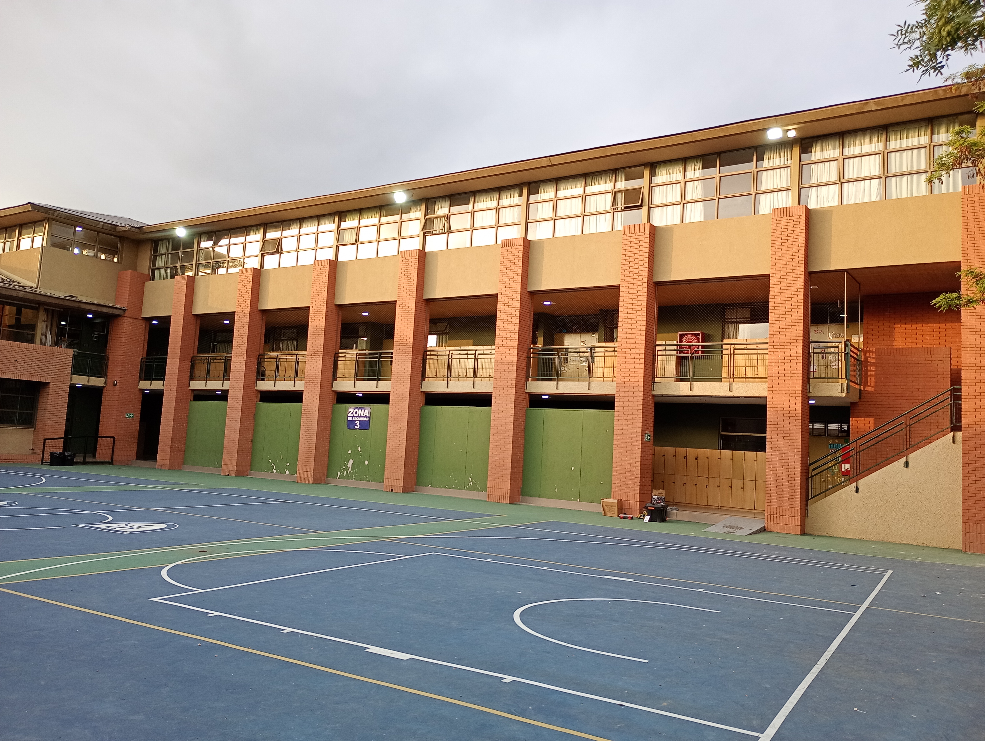 Colegio Monte Tabor y Nazaret — foto 3